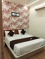 Hotel Lotus Inn