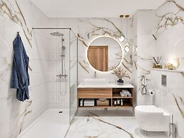 Standard Studio Apartment