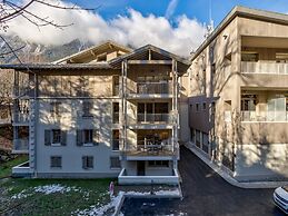 Chic Apartment With Balcony Near Chamonix Centre