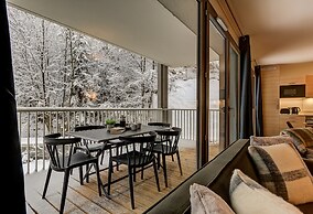 Chic Apartment With Balcony Near Chamonix Centre