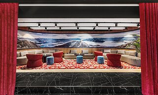 Radisson RED Auckland