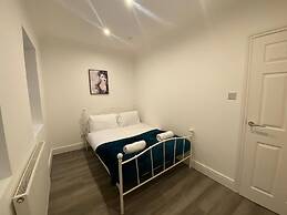 Boswell Elite Two Bed Apartment