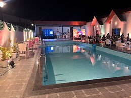 Ambaram Hotel & Resort