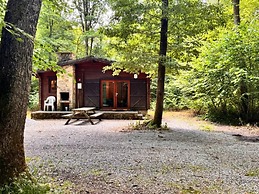 Woodland Chalet in Namur
