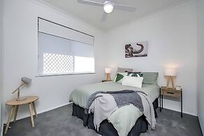 Prickly Pear Stays in Adamstown, 1-br