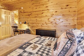 Fish & Hike: Wooded Circle P Cabin in Murphy