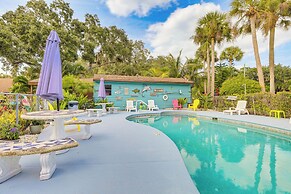 Unwind Poolside + Walk to Lake! Okeechobee Getaway