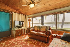Unwind Poolside + Walk to Lake! Okeechobee Getaway