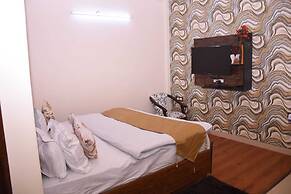Hotel Rajhans Regency