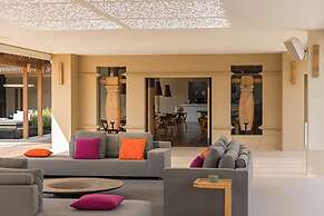 Casana Hotel