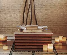 Casana Hotel