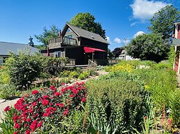 Garden Guest House