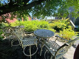 Garden Guest House