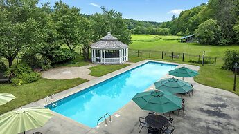 Hideaway Inn Mt. Snow