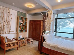 Ala Home Vu Mien Lake View