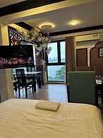 Ala Home Vu Mien Lake View