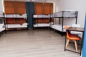 XENON HOSTELS UG
