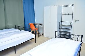 XENON HOSTELS UG