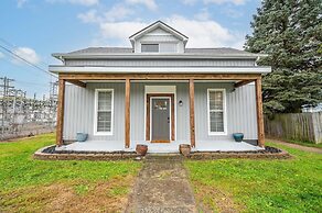 The Gathering House Home for 6