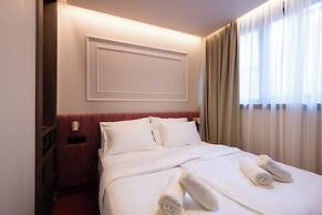 OPERA Boutique Hotel & Restaurant & Bar