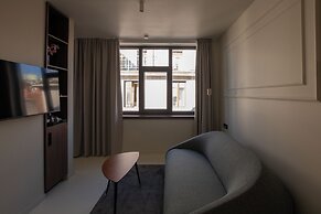 OPERA Boutique Hotel & Restaurant & Bar