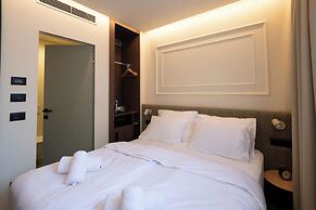 OPERA Boutique Hotel & Restaurant & Bar
