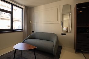 OPERA Boutique Hotel & Restaurant & Bar