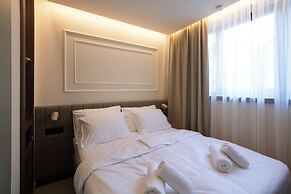 OPERA Boutique Hotel & Restaurant & Bar