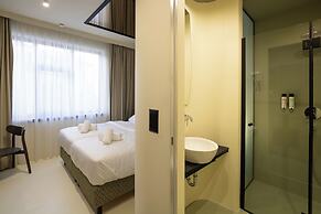 OPERA Boutique Hotel & Restaurant & Bar