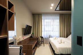 OPERA Boutique Hotel & Restaurant & Bar