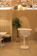 OPERA Boutique Hotel & Restaurant & Bar