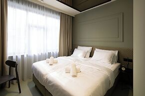 OPERA Boutique Hotel & Restaurant & Bar