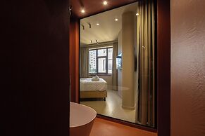 OPERA Boutique Hotel & Restaurant & Bar