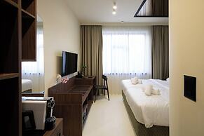 OPERA Boutique Hotel & Restaurant & Bar