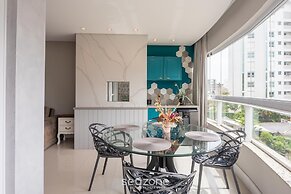 Apt w/ BBQ & Balcony, 230m From the Beach Epd0202