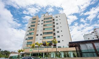 Apt w/ BBQ & Balcony, 230m From the Beach Epd0202