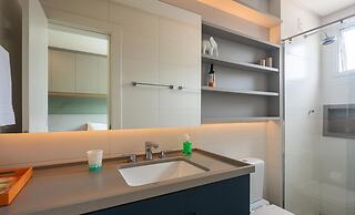 Apt w/ BBQ & Balcony, 230m From the Beach Epd0202