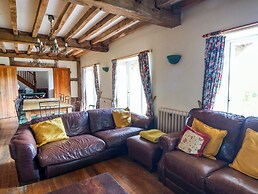 Gaer Hall