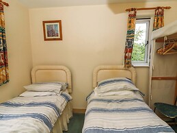 Gaer Hall