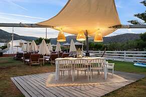 Nikos Lux Apartments