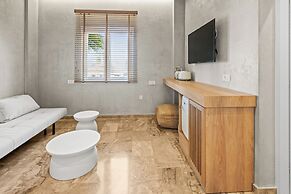 Nikos Lux Apartments
