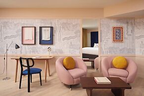 Hotel Indigo Gloucester The Forum By IHG