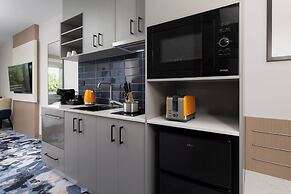 voco Darwin Suites by IHG