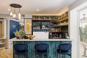 voco Darwin Suites by IHG