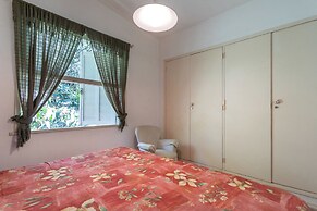 Casa com Piscina Churrasqueira Jogos e Lareira