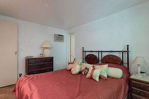 Casa com Piscina Churrasqueira Jogos e Lareira