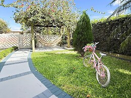 Ampla Casa com Piscina Ponta do Papagaio