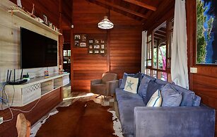 Casa à Beira Mar no Ribeirão -SDI012