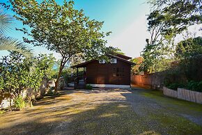 Casa à Beira Mar no Ribeirão -SDI012