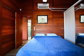Casa à Beira Mar no Ribeirão -SDI012